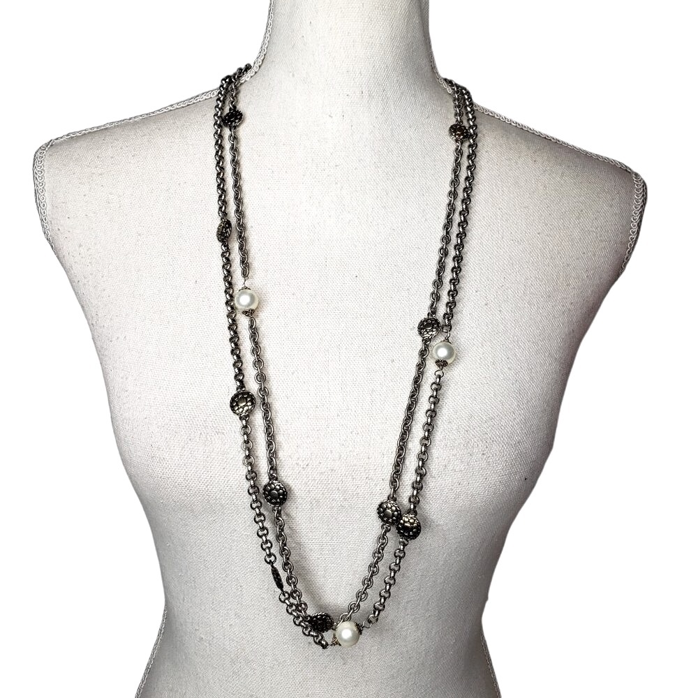 Women’s Faux Pearl and Engraved Floral Silver Metal Long Chain Necklace OS